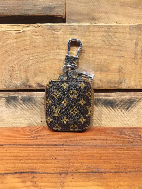 louis vuitton monogram airpod case